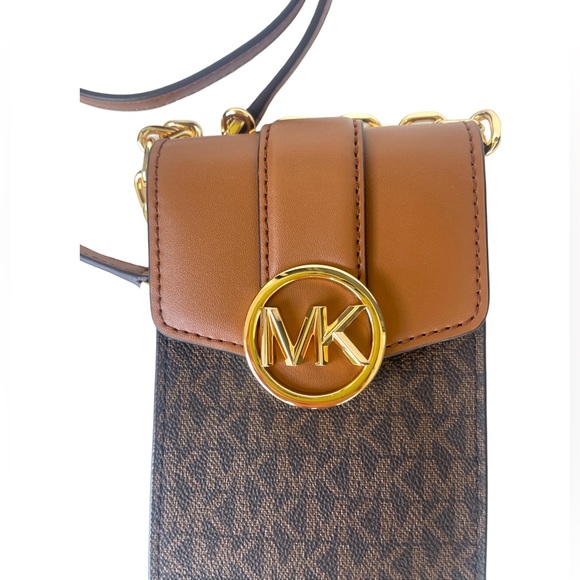 Michael Kors Women Carmen Small Faux Leather Phone Crossbody Bag - Picture 10 of 15